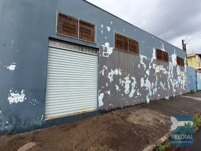 Galpão/Depósito/Armazém para alugar, 300m² no Jardim São João Batista, São Carlos