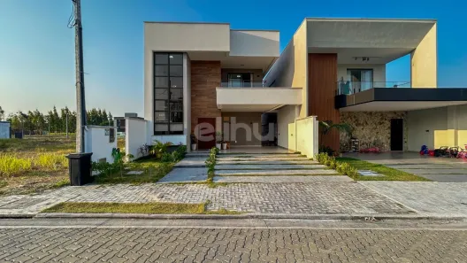 Casa de Condomínio com 4 Quartos à venda, 183m² no JACUNDÁ, Eusébio