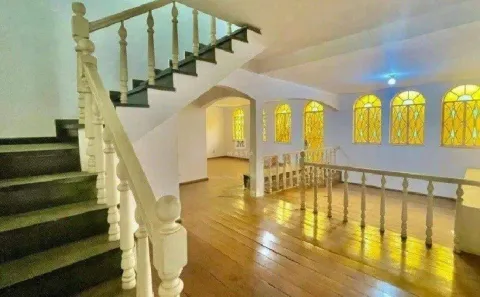 Casa com 4 Quartos para alugar, 424m² no São Bento, Belo Horizonte