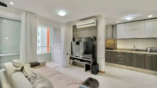 Apartamento com 2 Quartos à venda, 57m² no Garcia, Blumenau