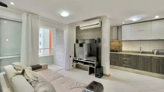 Apartamento com 2 Quartos à venda, 57m² no Garcia, Blumenau