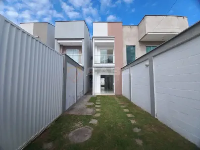 Casa com 2 Quartos à venda, 80m² no São Francisco, Serra