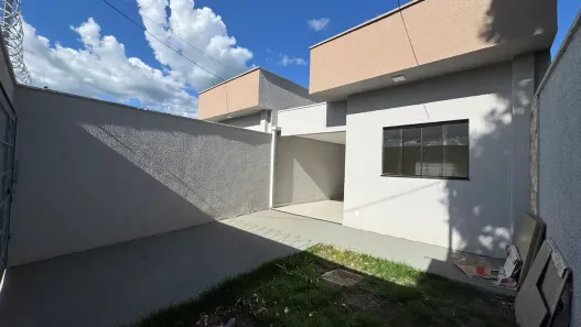 Casa com 3 Quartos à venda, 100m² no Jardim das Oliveiras, Senador Canedo