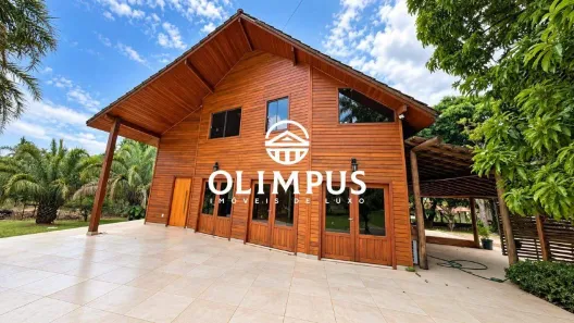 Casa de Condomínio com 3 Quartos para alugar, 212m² no Tocantins, Uberlândia