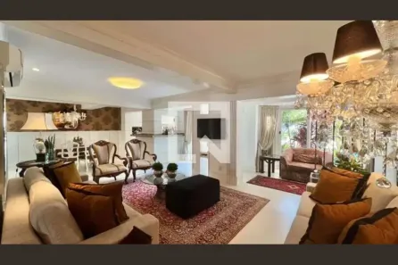 Casa com 3 Quartos à venda, 307m² no Menino Deus, Porto Alegre