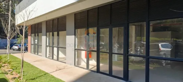 Ponto Comercial para alugar, 214m² no Jardim São Luís, São Paulo