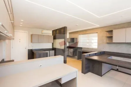 Sala Comercial para alugar, 30m² no Vila Izabel, Curitiba