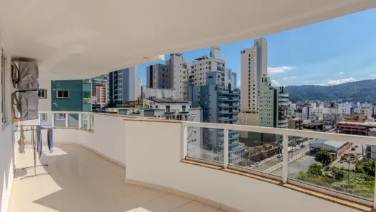 Apartamento com 2 Quartos à venda, 95m² no Centro, Balneário Camboriú