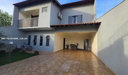 Casa com 4 Quartos à venda, 220m² no Brasília, Londrina
