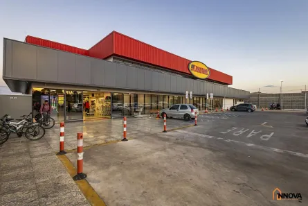 Ponto Comercial com 1 Quarto para alugar, 21m² no Sítio Cercado, Curitiba