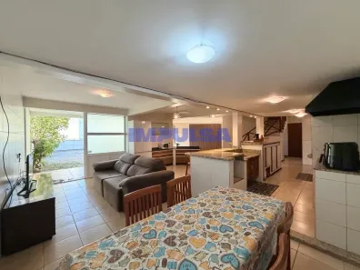 Casa com 1 Quarto para alugar, 60m² no Barra da Lagoa, Florianópolis