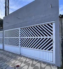 Casa com 2 Quartos à venda, 72m² no Melvi, Praia Grande