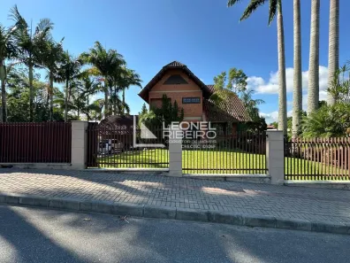 Casa com 3 Quartos à venda, 289m² no Das Capitais, Timbó