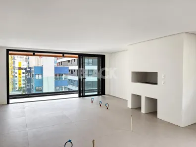 Apartamento com 4 Quartos à venda, 210m² no Torres, Torres