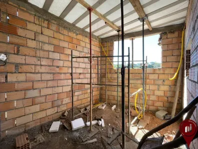 Casa de Condomínio com 2 Quartos à venda, 90m² no Varjão, Brumadinho