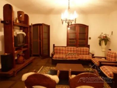 Fazenda/Sítio com 3 Quartos à venda, 600m² no Caguassu, Sorocaba