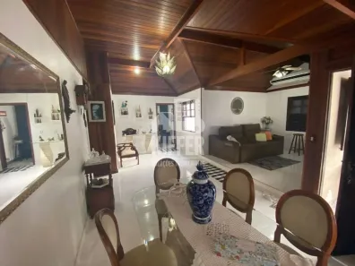 Casa com 3 Quartos à venda, 600m² no Engenho do Mato, Niterói