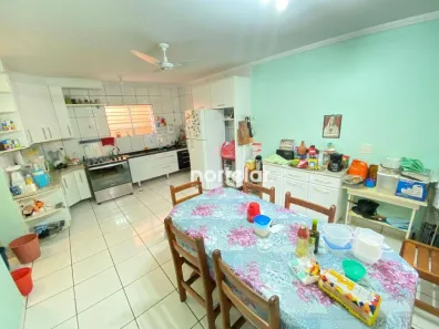 Sobrado com 5 Quartos à venda, 220m² no Vila Bonilha, São Paulo