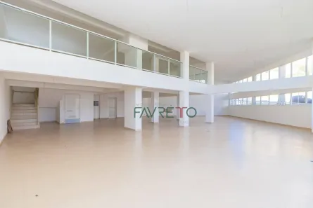 Ponto Comercial para alugar, 348m² no Santa Quitéria, Curitiba