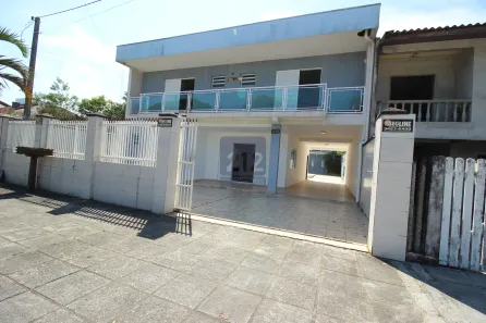 Casa com 8 Quartos à venda, 469m² no Guaratuba, Guaratuba