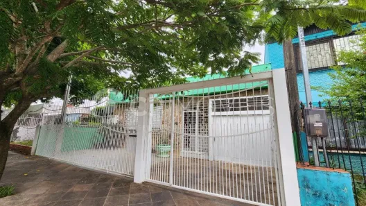 Casa com 3 Quartos à venda, 150m² no Sarandi, Porto Alegre
