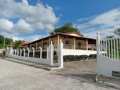 Fazenda/Sítio com 9 Quartos à venda, 220m² no , Gararu