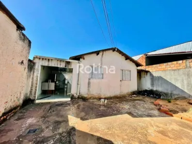 Casa com 3 Quartos à venda, 70m² no Mansour, Uberlândia