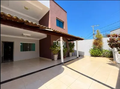 Casa com 5 Quartos para alugar, 110m² no São Mateus, Montes Claros