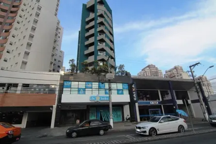 Apartamento com 1 Quarto para alugar, 35m² no Portão, Curitiba