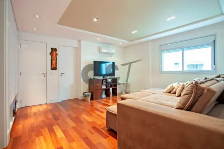 Apartamento com 3 Quartos à venda, 258m² no Vila Cordeiro, São Paulo