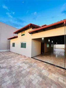 Casa com 3 Quartos à venda, 220m² no Boa Vista, Anápolis