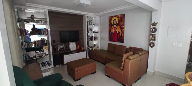 Sobrado com 3 Quartos à venda, 220m² no Ribeirão do Lipa, Cuiabá