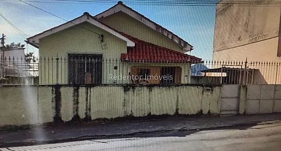 Casa com 3 Quartos à venda, 110m² no Santa Catarina, Juiz de Fora