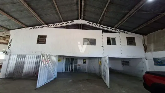 Galpão/Depósito/Armazém com 4 Quartos à venda, 1000m² no Uglione, Santa Maria
