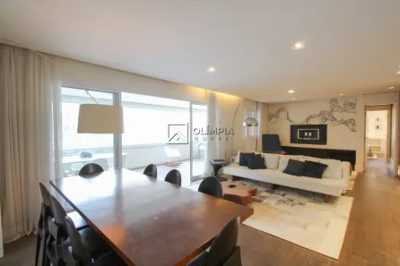 Apartamento com 3 Quartos para alugar, 150m² no Vila Gertrudes, São Paulo