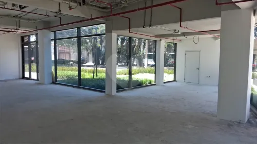 Ponto Comercial à venda, 131m² no Cidade Jardim, São Paulo