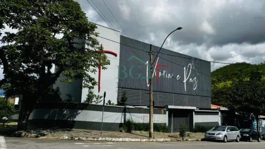 Galpão/Depósito/Armazém à venda, 946m² no Marçal Santos, Poços de Caldas