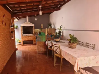 Casa com 3 Quartos para alugar, 200m² no Jardim América, Ribeirão Preto