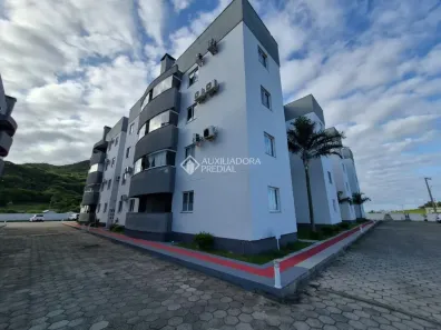 Apartamento com 2 Quartos à venda, 56m² no Vila Nova, Imbituba