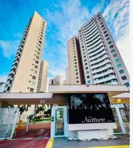 Apartamento com 2 Quartos para alugar, 57m² no Candelária, Natal