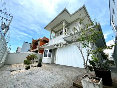 Casa com 3 Quartos à venda, 170m² no Pagani, Palhoça