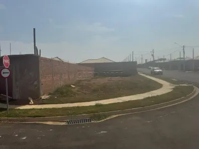 Lote/Terreno à venda, 236m² no Residencial Santo Antônio, São Carlos