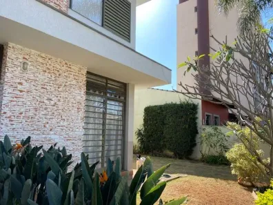 Sobrado com 3 Quartos à venda, 233m² no Vila Maria Luiza, Jundiaí