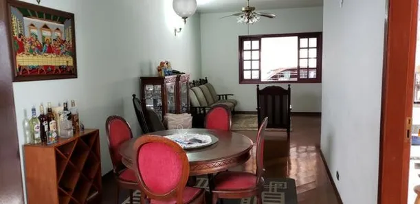 Casa com 3 Quartos à venda, 160m² no Jardim Santa Maria, Jacareí