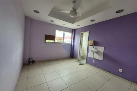 Sala Comercial para alugar, 29m² no Jardim Guanabara, Rio de Janeiro