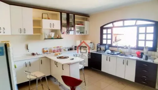 Sobrado com 3 Quartos à venda, 272m² no Nova Petrópolis, São Bernardo do Campo