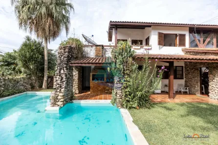 Casa com 3 Quartos à venda, 247m² no Lagoinha, Ubatuba