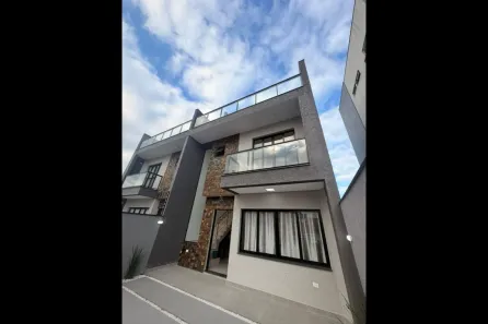 Sobrado com 3 Quartos à venda, 187m² no Praia de Leste, Pontal do Paraná