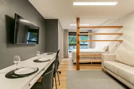Apartamento com 1 Quarto para alugar, 27m² no Centro, Florianópolis