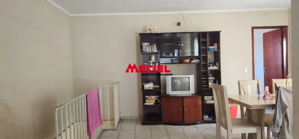 Sobrado com 4 Quartos à venda, 140m² no Jardim Pararangaba, São José dos Campos